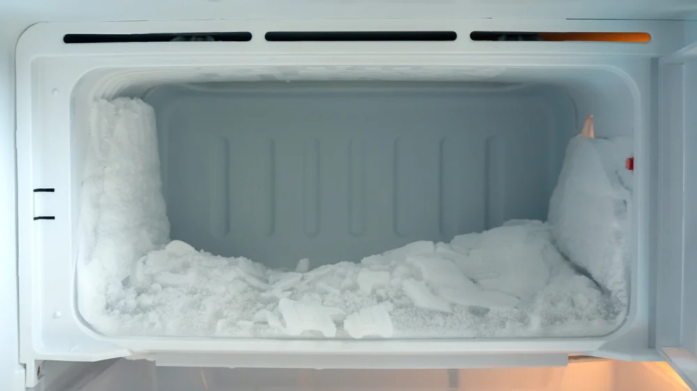 Consejos para eliminar el exceso de hielo del congelador