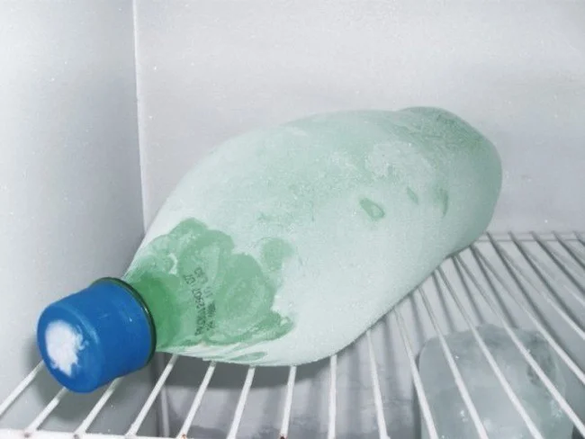 Impacto de agregar agua salada al congelador: ¿Qué sucede?