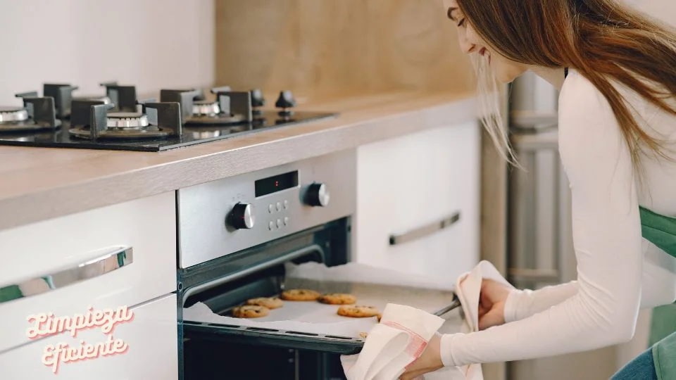 Las partes del horno: ¿Qué se llama la parte de arriba?