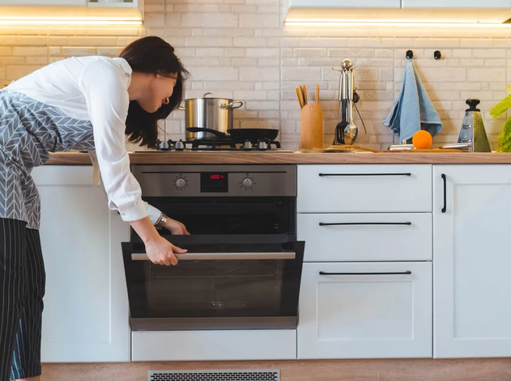 Ahorra dinero al aprovechar los días ideales para usar el horno en casa