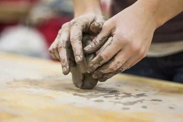 Pasos para hornear correctamente la arcilla y evitar problemas