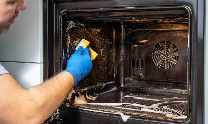 El mejor vinagre para limpiar el horno