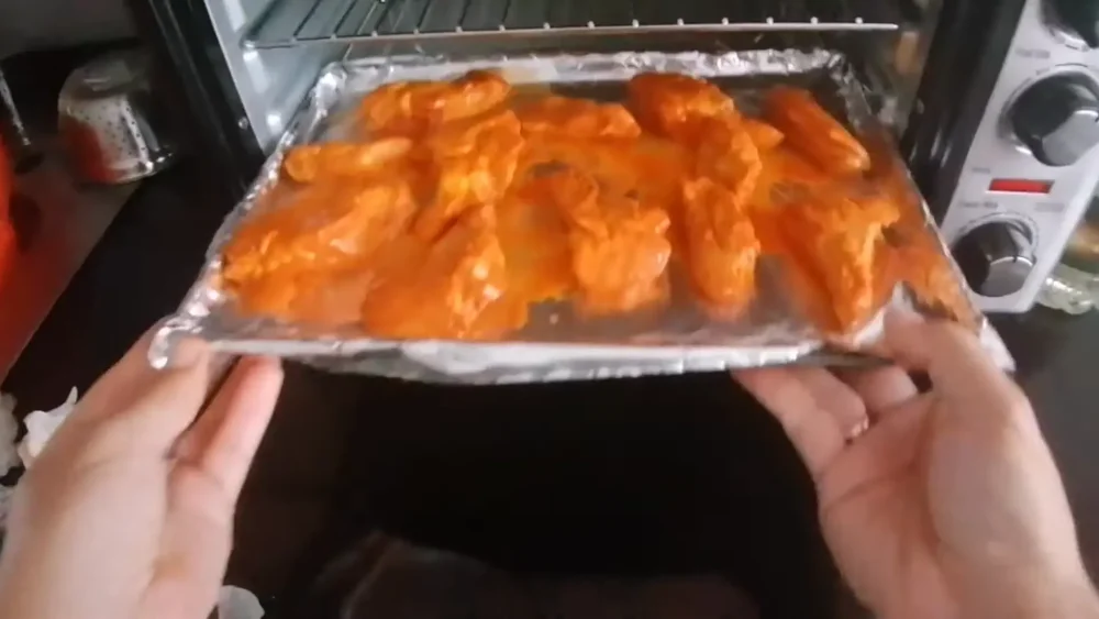 Qué ocurre al poner aluminio en el horno eléctrico