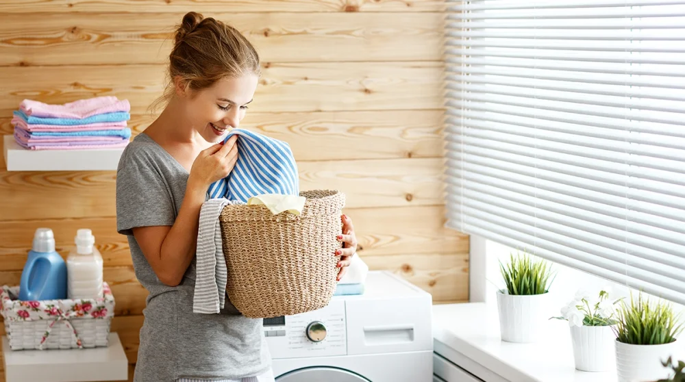 Consejos prácticos para acabar con el mal olor en la ropa lavada
