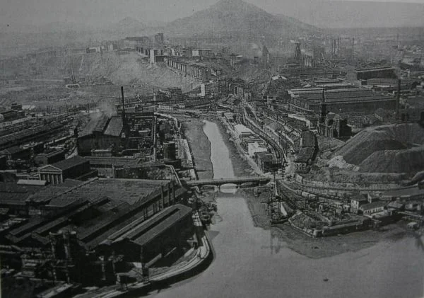 Historia de cierre de altos hornos y su impacto