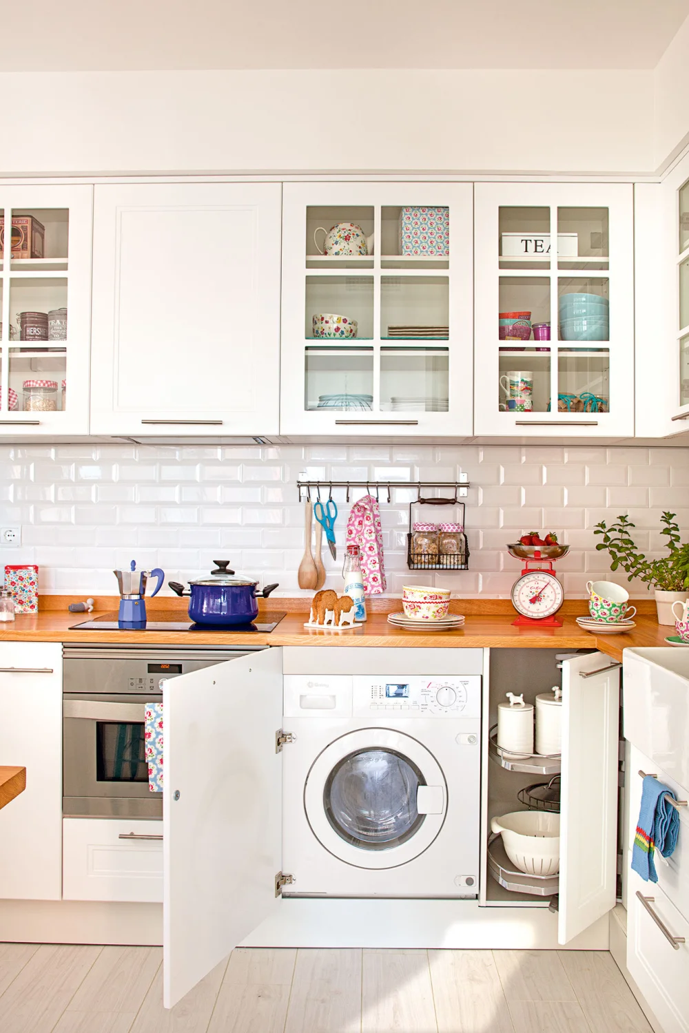 Ideas para ubicar la lavadora en la cocina