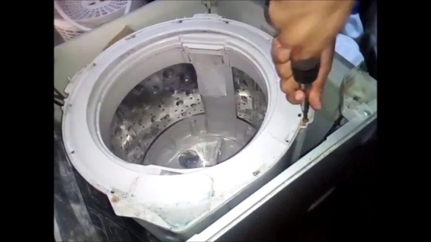 Soluciones para el ruido excesivo de la lavadora al centrifugar