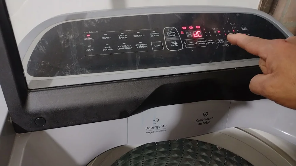 Significado del candado rojo en lavadora LG: guía completa