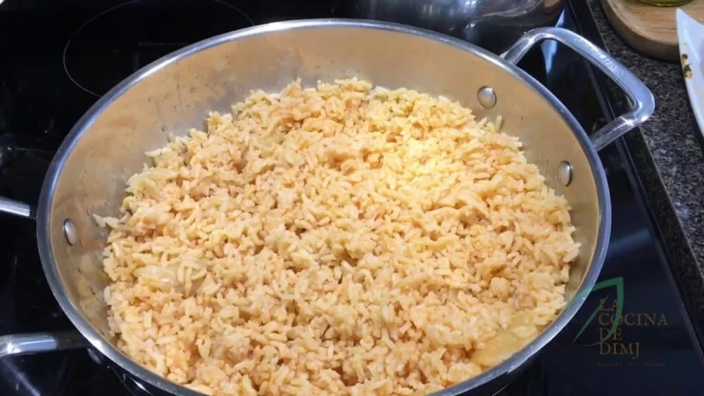 Formas rápidas de calentar el arroz en el microondas
