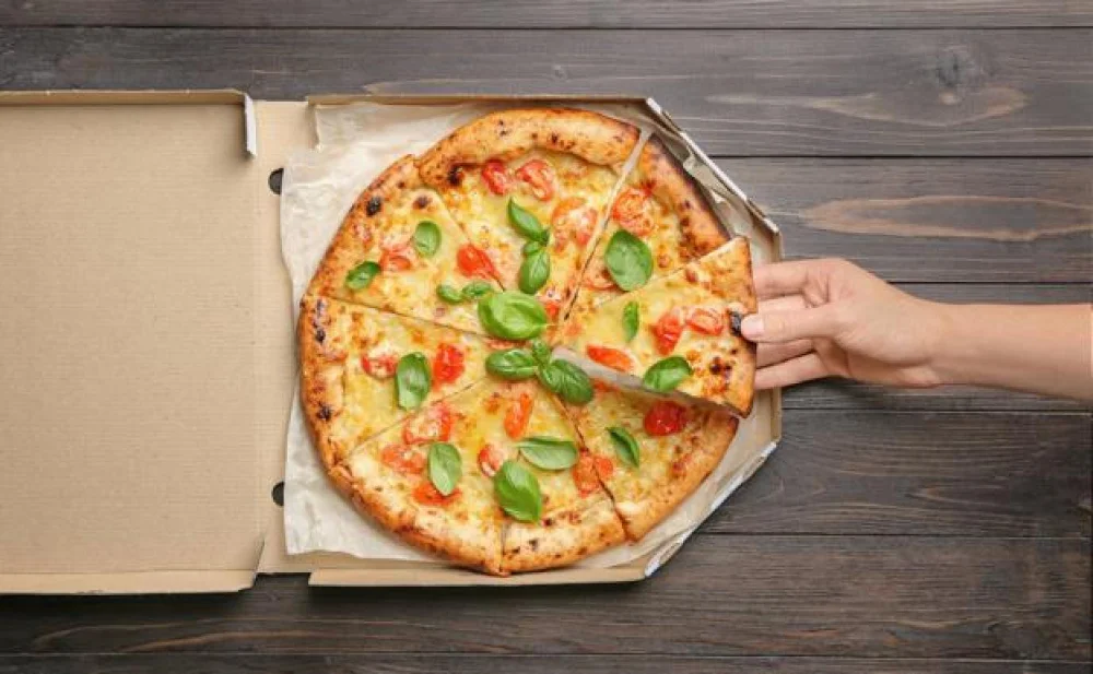 Cocina rápida: Tiempo ideal para calentar una pizza en el microondas