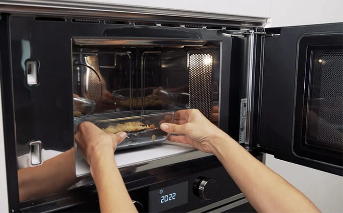 Horno de microondas con grill: todo lo que necesitas saber