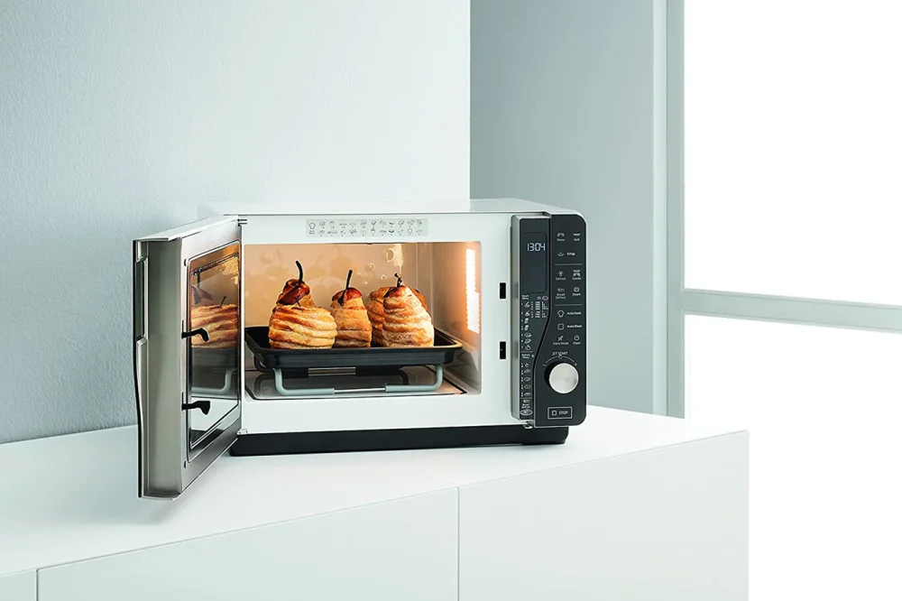 Usa el grill del horno microondas de forma fácil y eficiente
