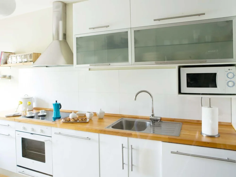 Ideas para ubicar el microondas en tu cocina