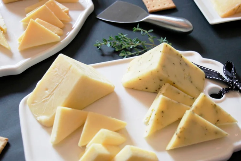 Tiempo adecuado para sacar el queso de la nevera: conoce las recomendaciones