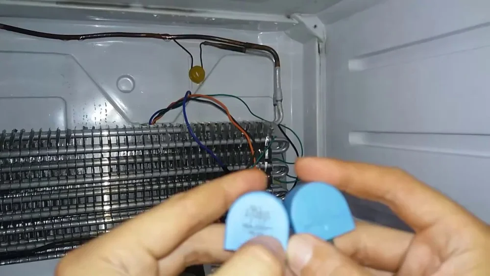 Soluciones para una nevera que no enfría la parte inferior