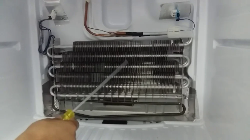 Solución para refrigerador congelado pero sin enfriamiento
