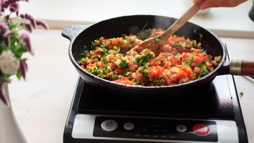 Diferencia entre parrilla eléctrica e inducción para cocinar al máximo