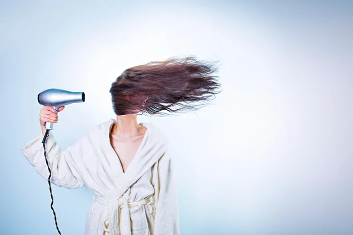Los efectos de la secadora en el cabello