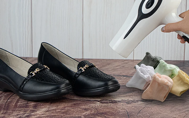 Trucos para estirar zapatos usando la secadora