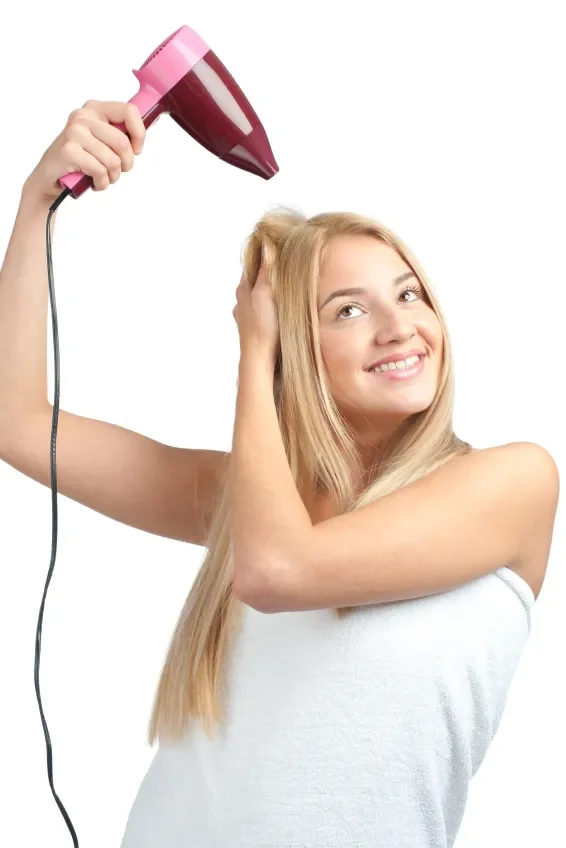 Consejos para proteger tu cabello del calor de la secadora
