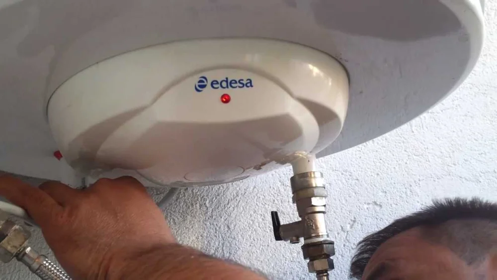 Soluciones cuando un termo presenta fugas de agua