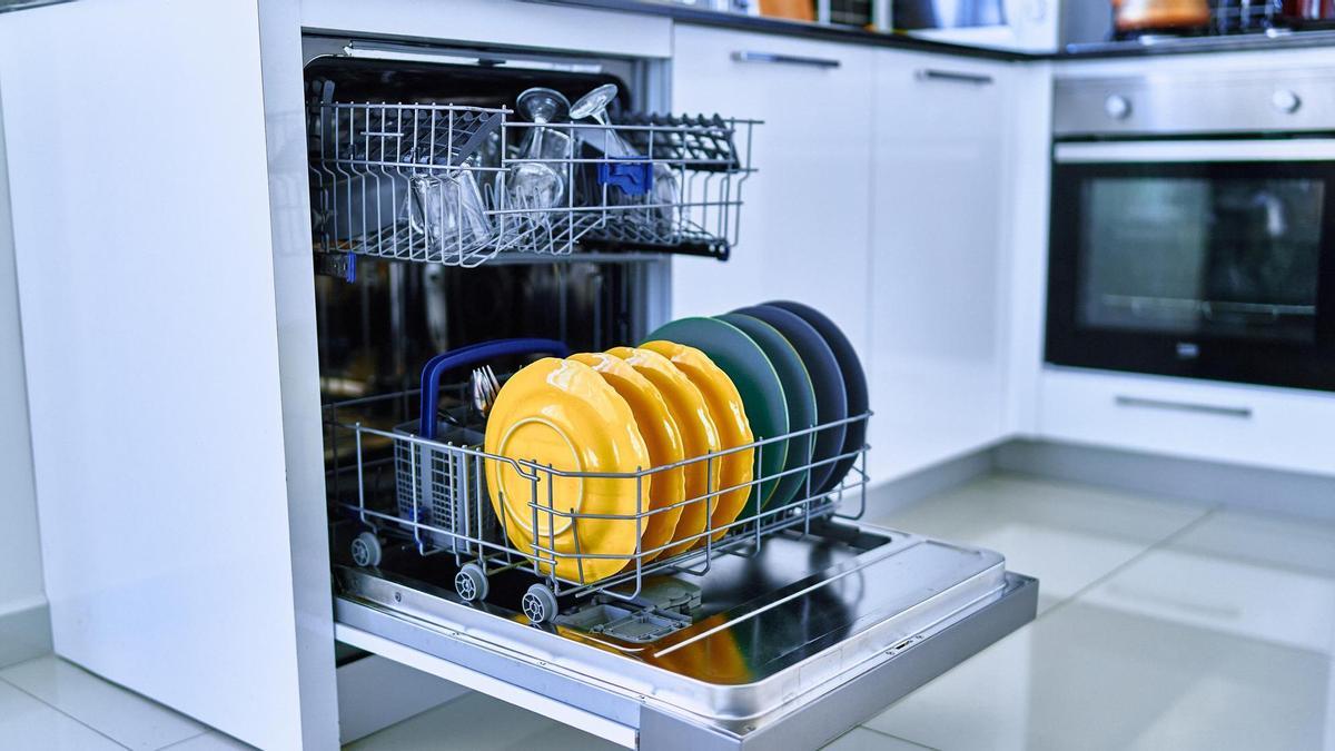 Recupera tus vasos del lavavajillas con estos consejos eficaces